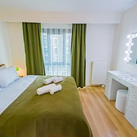 Apartamento Beautiful Ultra Luxury 2+1 W/freeparking Estambul