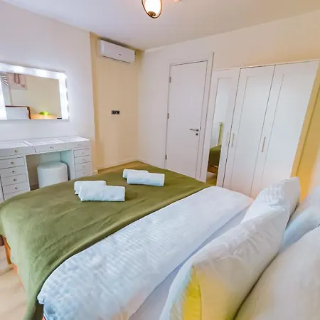 Apartmán Beautiful Ultra Luxury 2+1 W/freeparking