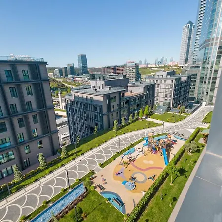 Beautiful Ultra Luxury 2+1 W/freeparking Apartmán